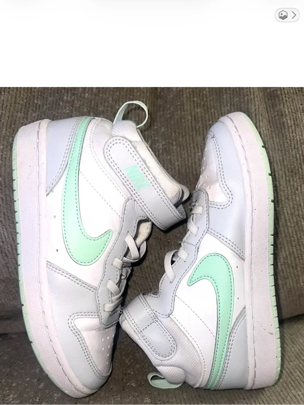 Nike Mid-Top Sneakers Size 1Y